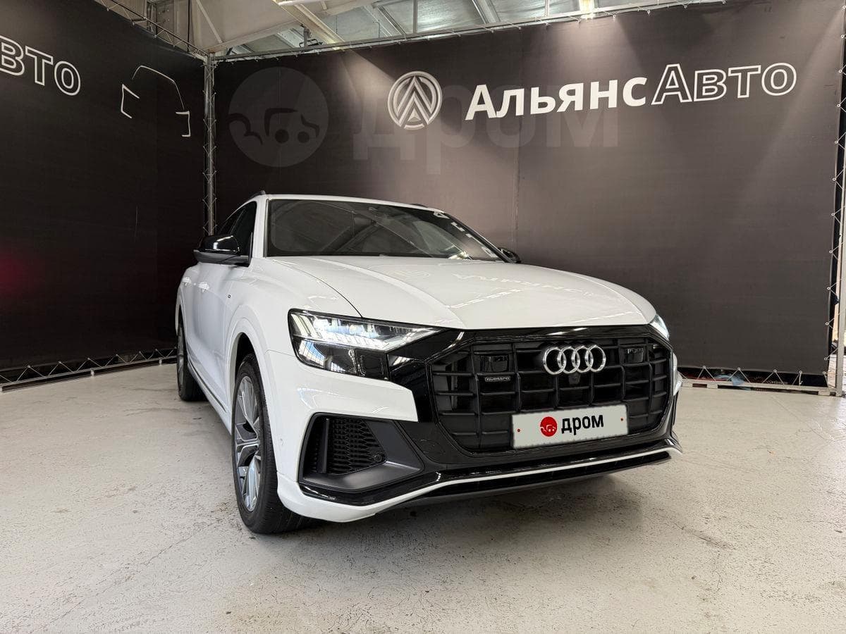 Audi Q8 2022 — фото 1 из 10