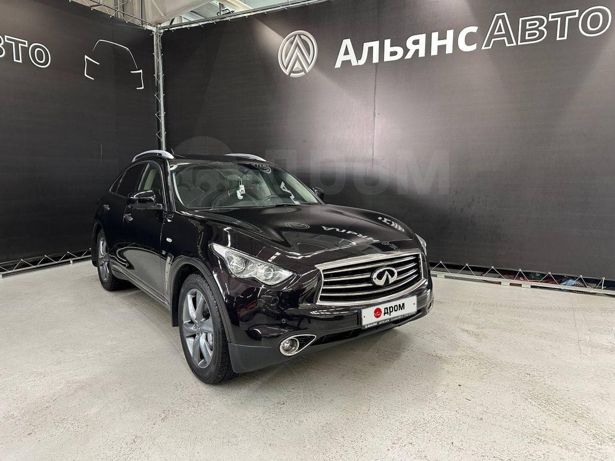 Infiniti QX70 2014 года — купить в Иркутске