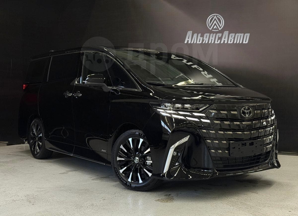 Toyota Alphard 2024 года — купить в Иркутске